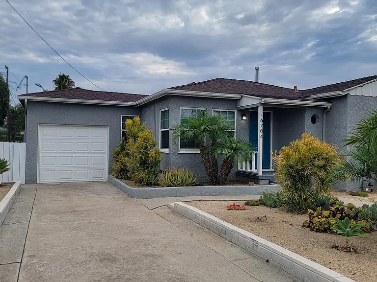 6704 Mohawk St — Photo 3