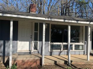1246 N Oak Ave, Fayetteville, AR 72703