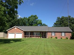 1384 Tilden Rd, Galena, MO 65656