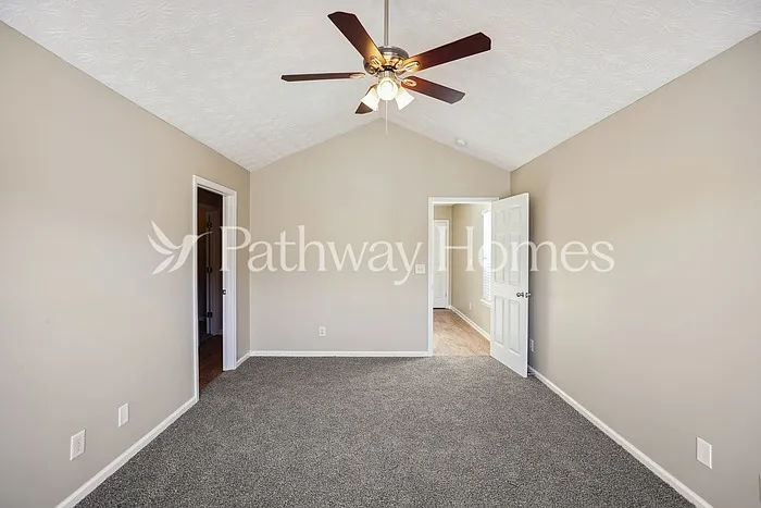 4922 Vireo Dr — Photo 10