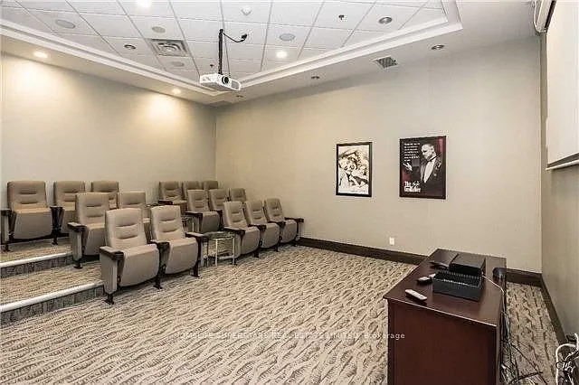 19 Grand Trunk Cres #Penthouse 12 — Photo 8
