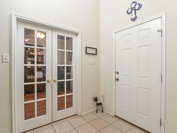 3rd image of 337 Rock Hill Dr