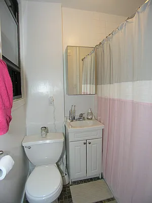 Rented by Townsley & Gay, LLC | media 7