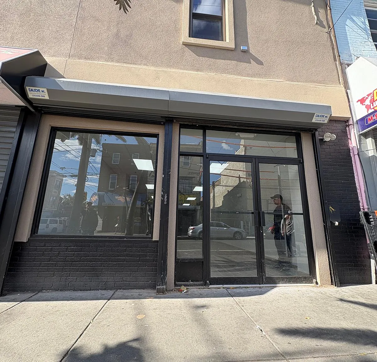 Studio, 1300 sqft, $2,000 — Photo 1