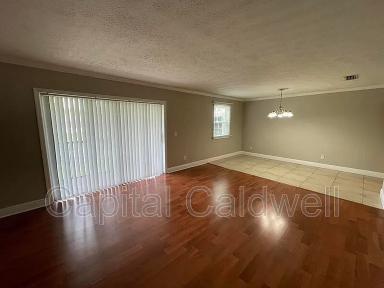 13686 Orange Sunset Dr #201 — Photo 8