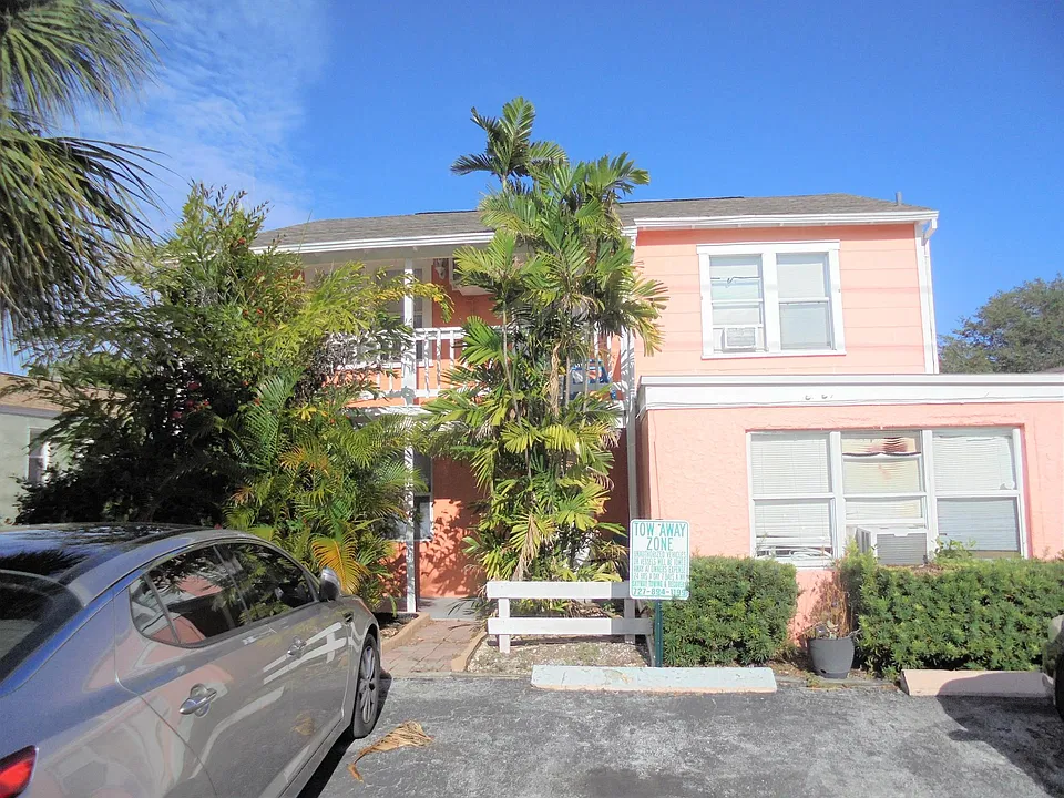 7209 Boca Ciega Dr #5
