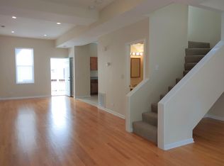 1928 N Damen Ave #2, Chicago, IL 60647