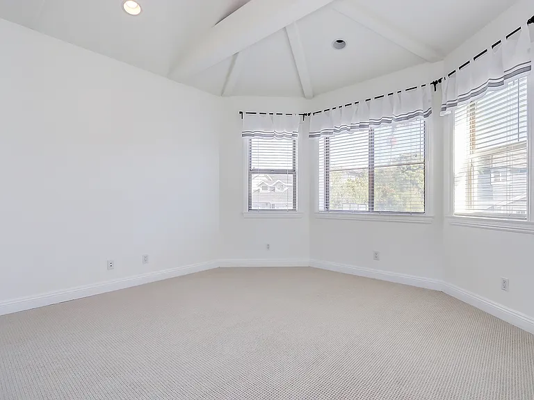 2611 Palm Ave — Photo 38