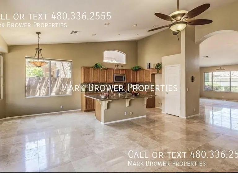 6082 W Dublin Ln — Photo 7