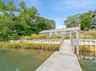 236 Redwood Rd, Sag Harbor, NY 11963