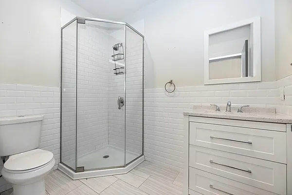 Rented by REAL New York | media 13