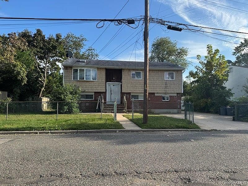 1st image of 270 Elmore Street