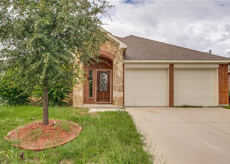 1st image of 2760 Furlong Dr
