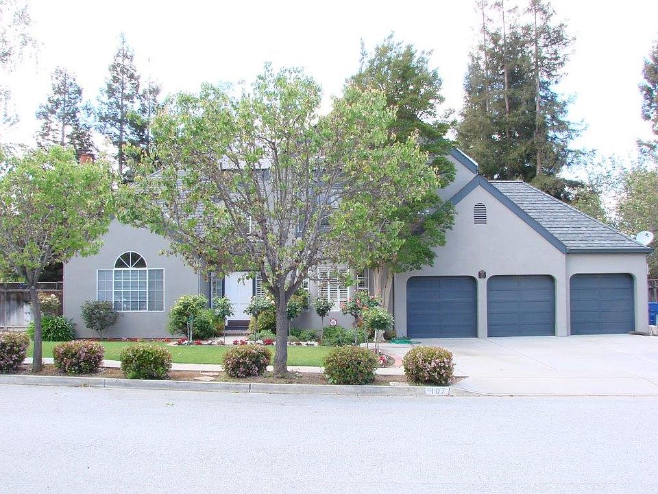 1st image of 107 Sebastian Ct
