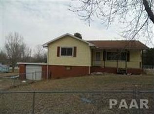 10260 Edgewood Dr, Manito, IL