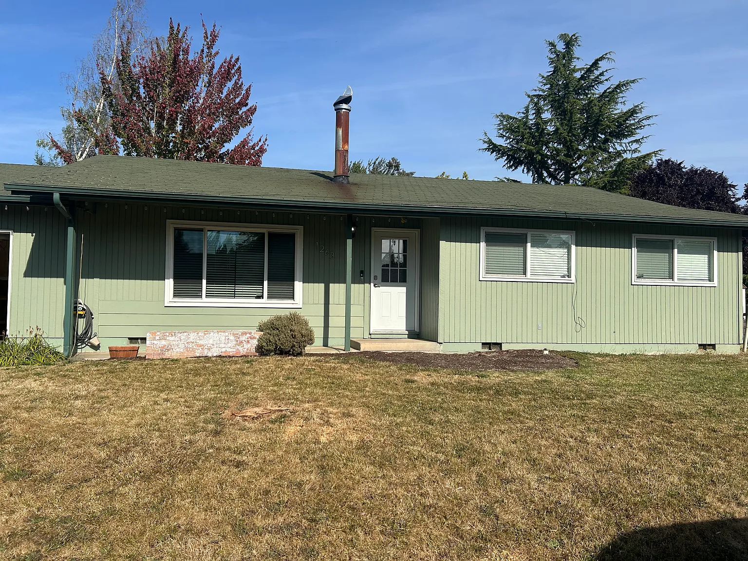 3 bed, 1068 sqft, $2,250 — Photo 2