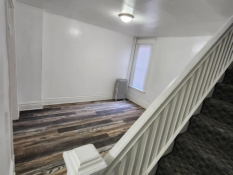 2529 N 6th St — Photo 9