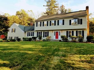 57 Laurel Rd, New Canaan, CT 06840