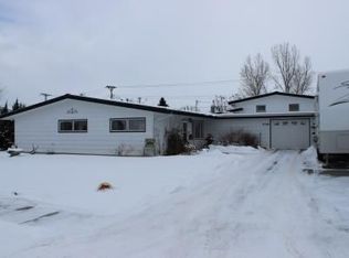 2718 Pleasant St, Miles City, MT 59301