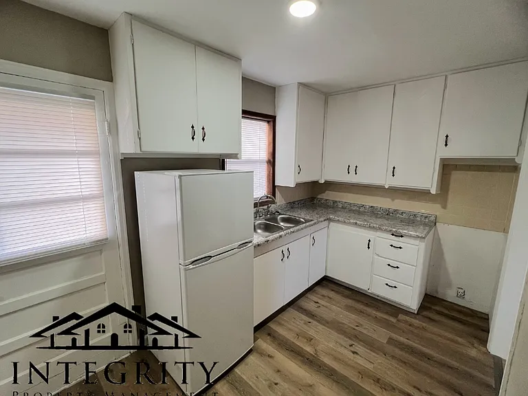 112A Fleetwood Dr — Photo 4