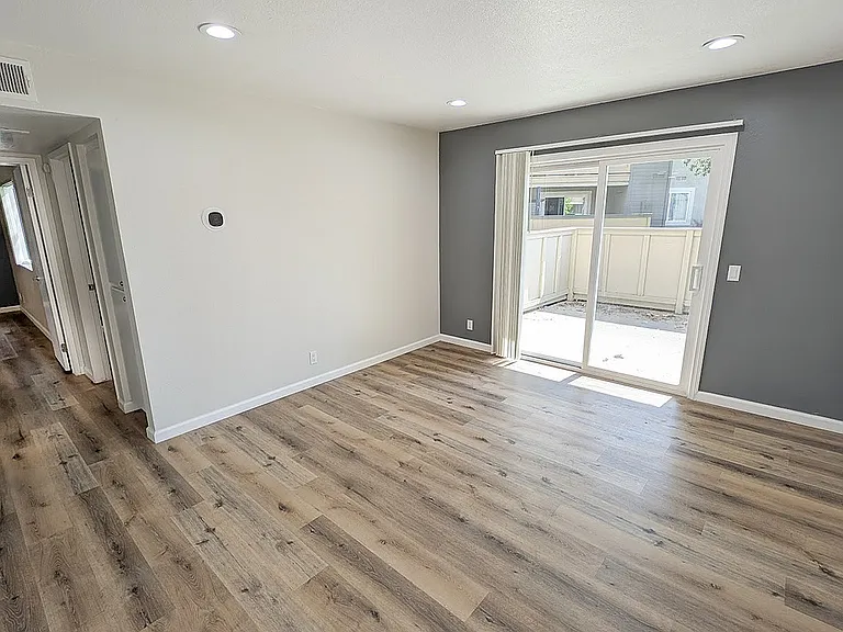 Cypress_Cedar Model Livingroom