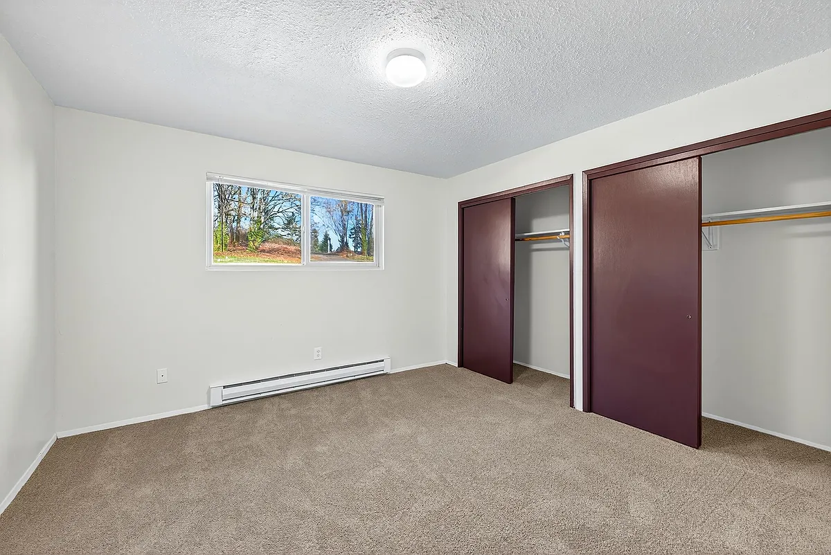 Building Photo - Greentree