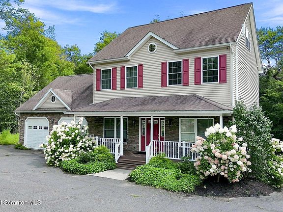 2nd image of 368 Jubilee Rd