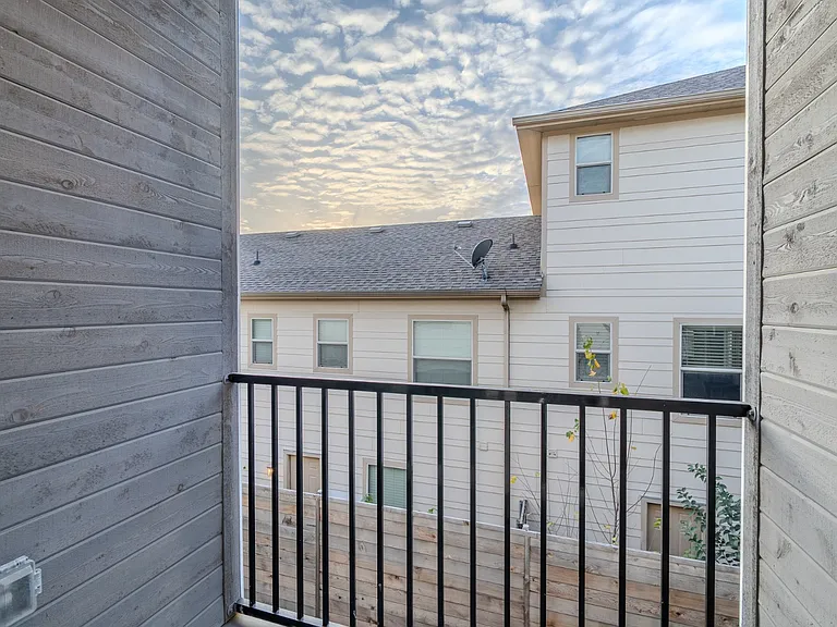 6144 Oram St #1 — Photo 16