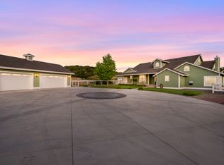 4460 Roop Rd, Gilroy, CA 95020