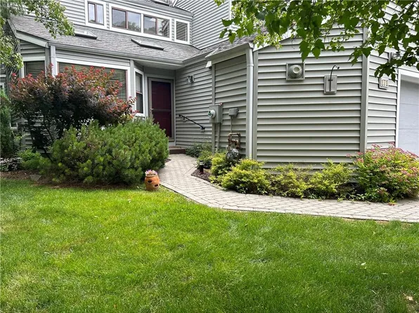 171 Horseshoe Circle, Ossining, NY 10562