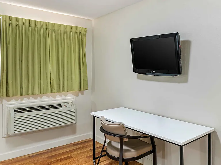 Studio Suite - 1 King Bed