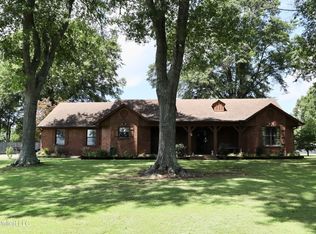 2440 Church Rd E, Southaven, MS 38671