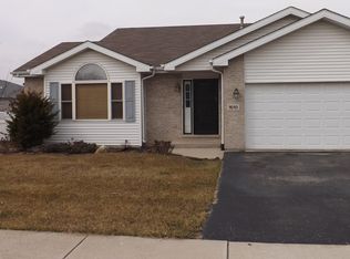 1610 N Saddle Run Ln, Beecher, IL 60401