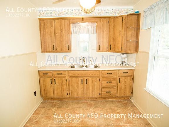 4th image of 5108 W 148th St
