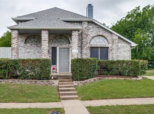 1525 Liberty Ln, Mesquite, TX 75149