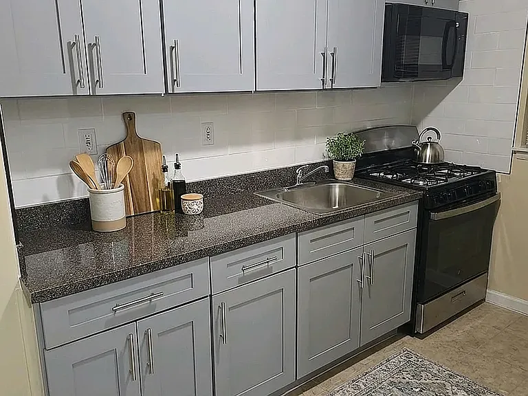 88-22 Parsons Blvd #1 — Photo 4