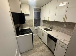205 Monticello Ave #2E, Jersey City, NJ 07304