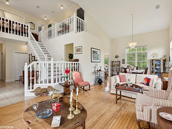 2nd image of 301 Old Darby Ln