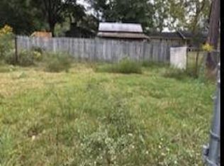 160 3rd St, Grove Hill, AL 36451