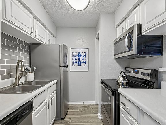 2nd image of 2601 Repsdorph Rd #18-1808