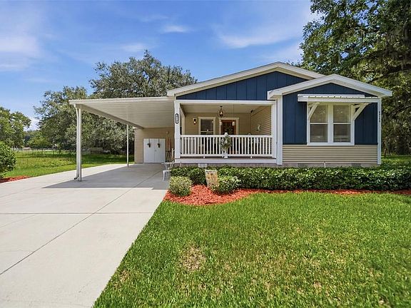 3rd image of 25138 Buttonwood Dr