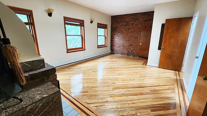 Rented by Ideal Properties Group | media 10