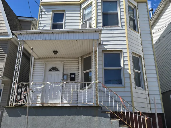 127 Myrtle Ave, Jersey City, NJ