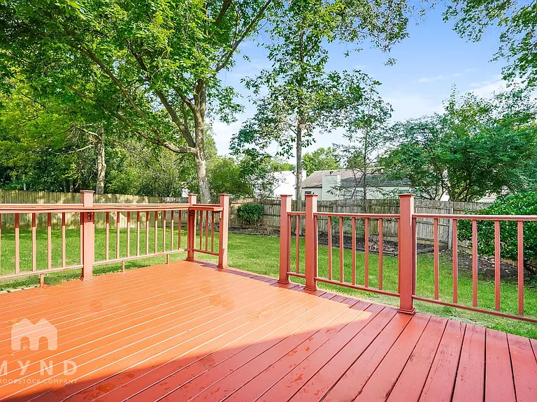 3992 Sandy Ridge Dr — Photo 15
