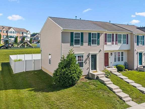 3rd image of 4848 Atlas Cedar Way