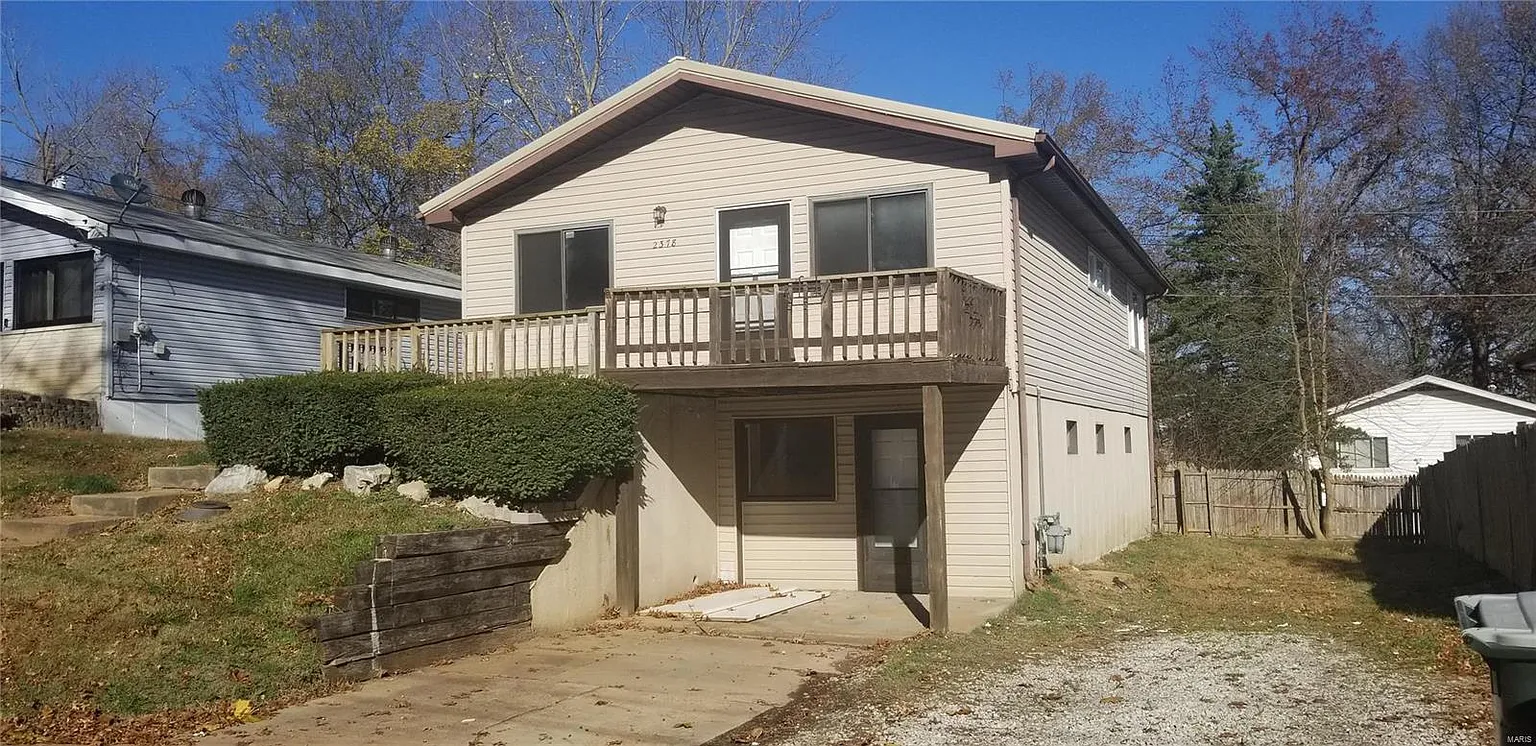 2378 Virginia Ct photo 1