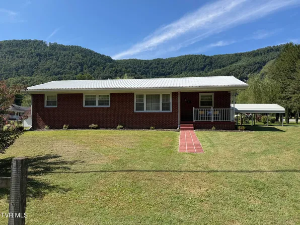 2235 3rd Ave E, Big Stone Gap, VA 24219