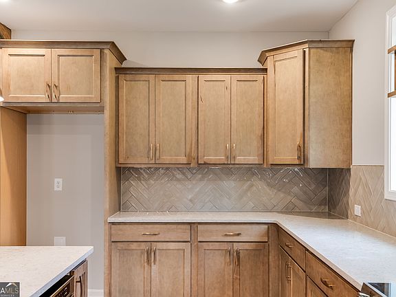 5th image of 16 Liberty Station Dr