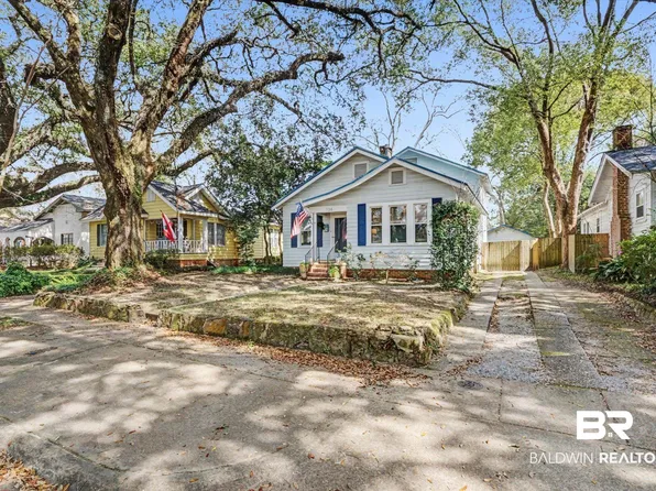 136 Florence Pl, Mobile, AL 36607
