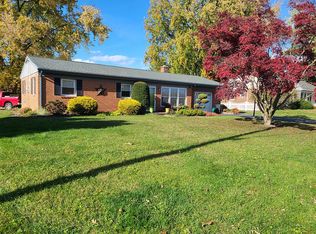 342 Weaver Rd, Lancaster, PA 17603